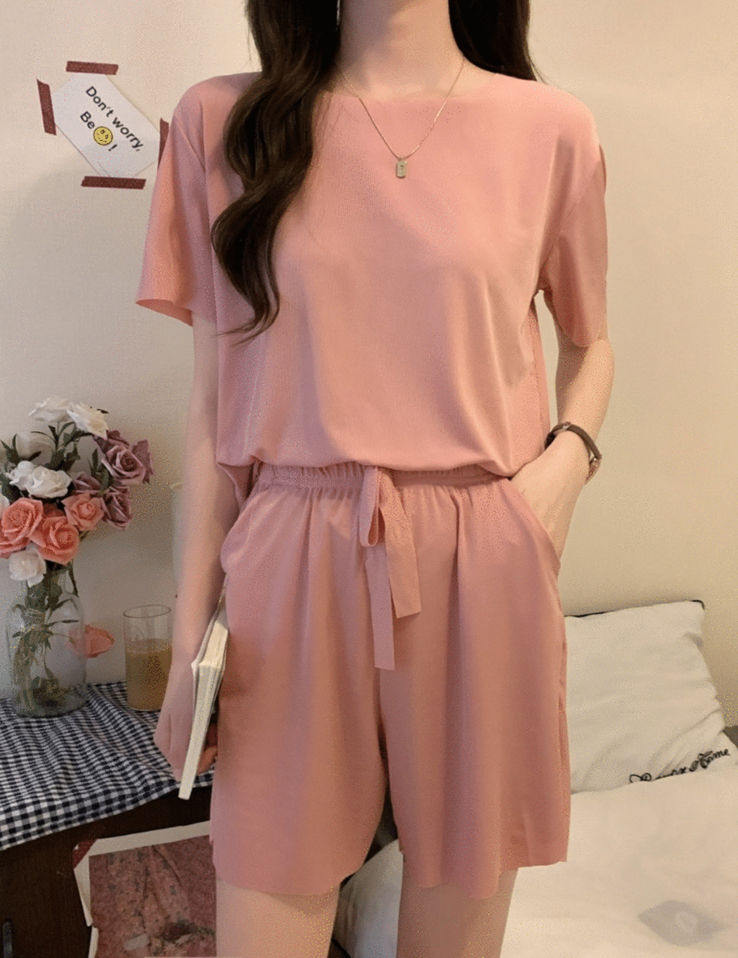 핏이 예쁜 쿨 스판 홈웨어 세트 반팔 반바지 이지웨어 집콕룩 편한옷 (그린 핑크 블랙 그레이)